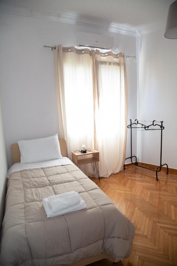 The Athenian House Apartamento Exterior foto